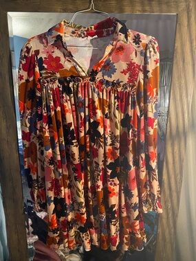easel Floral High-Low Dress in Cream, Red, Orange, Blue